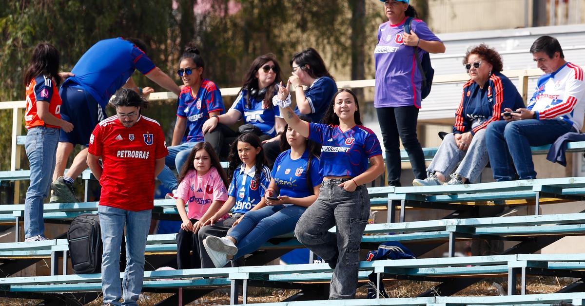 Hinchas - Partido vs Deportes Iquique (Fecha 2 Liga Femenina 2026)