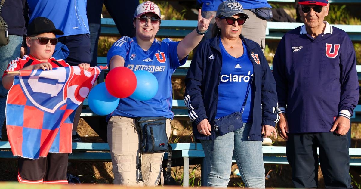 Hinchas - Partido vs Huachipato (Cuartos Vuelta Liga Femenina 2025)