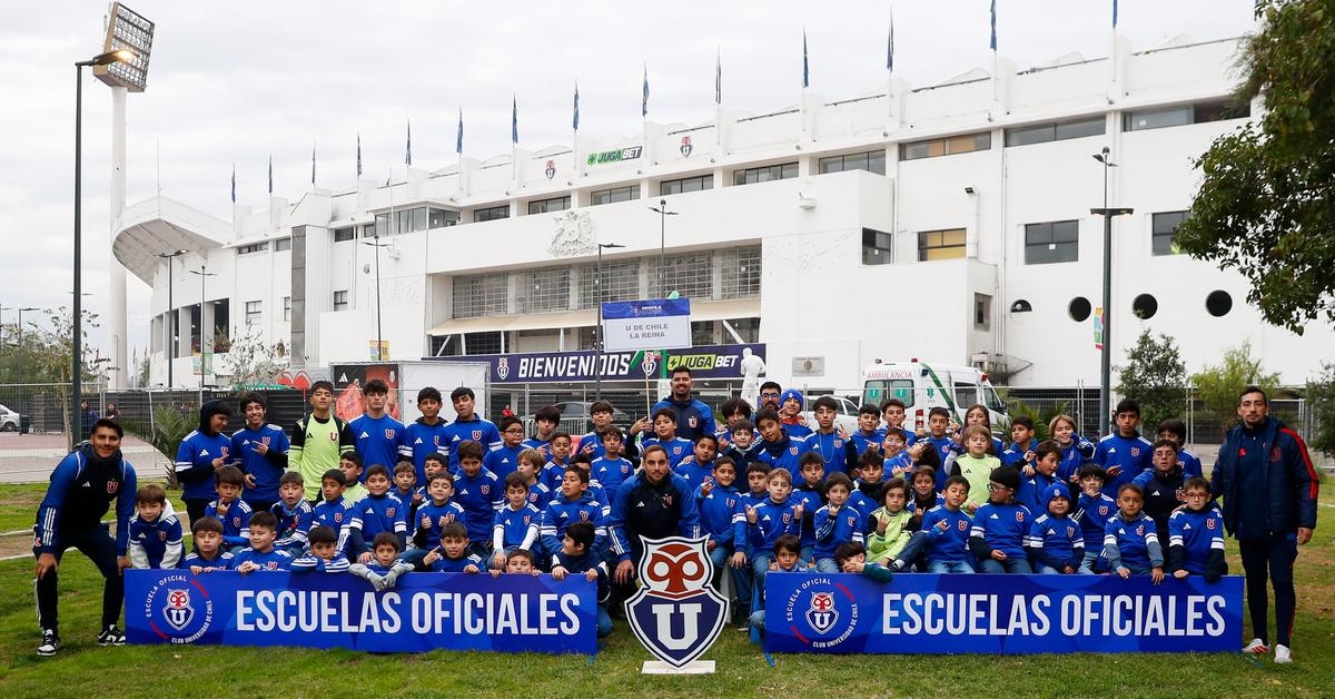 Desfile Escuelas Oficiales 2025
