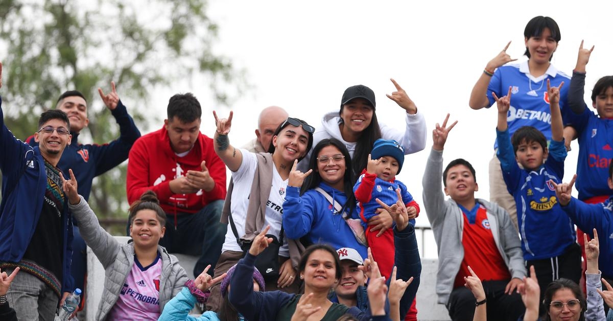 Hinchas - Partido FEM vs Palestino (Fecha 3 - Campeonato 2023)