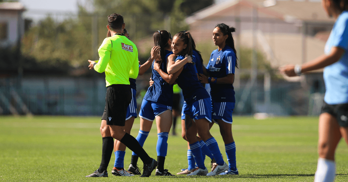¡Las Leonas se llevaron el clásico universitario en su primer amistoso de pretemporada!