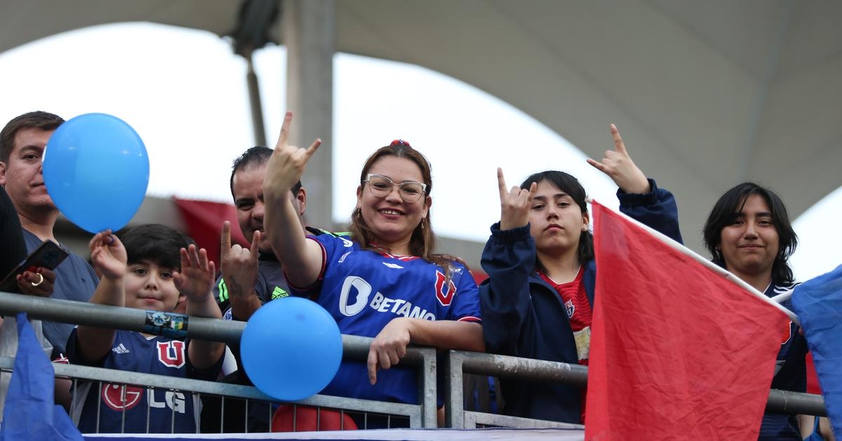 Hinchas - Partido FEM vs S. Morning - Chile 2