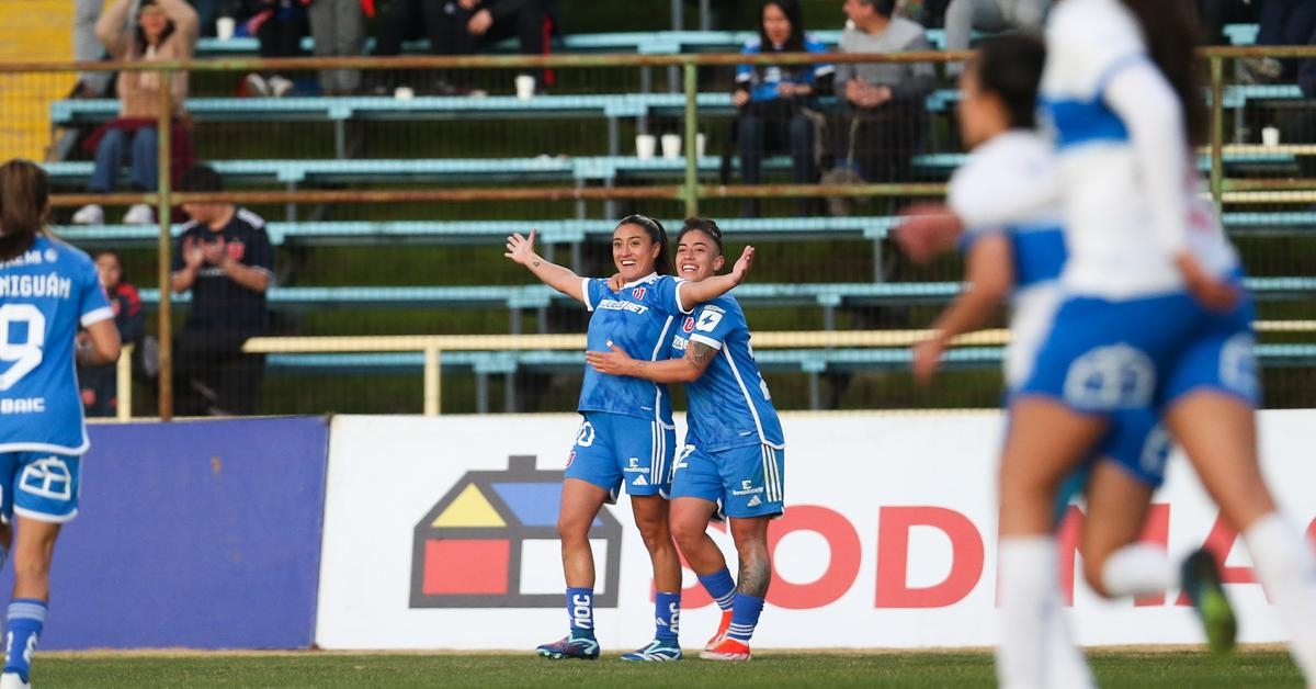 Las Leonas vencen categóricamente a Universidad Católica por el Campeonato Femenino