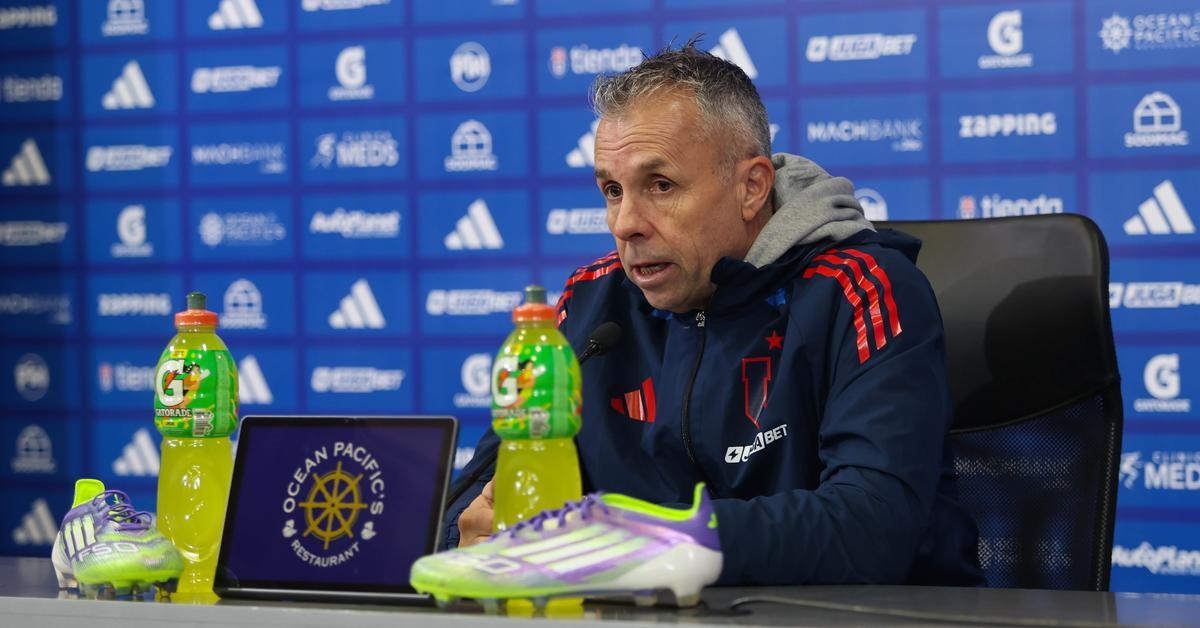 Gustavo Álvarez y el presente del equipo: “Pelear el título es una presión hermosa”
