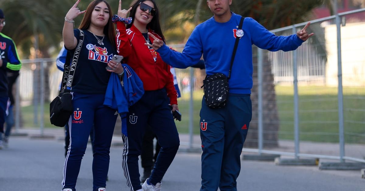 Hinchas - Partido vs Universidad Católica (13° fecha - 2024) (Parte 1)