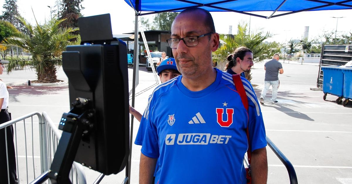 ¡Atención azules! Inscríbete en el Registro Facial UCH para el debut de la Copa de la Liga