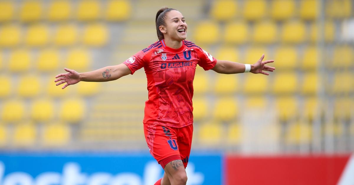 Franchesca Caniguán encabezó valioso triunfo de las Leonas ante Coquimbo Unido