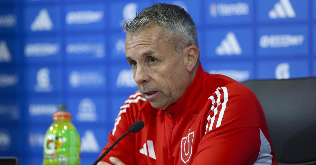 Gustavo Álvarez y la evolución de la U: “Este año tiene más argumentos, variantes, flexibilidad y alternativas”