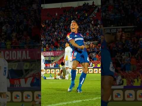 PALOMITA DE EDU VARGAS ⚽️🔵🔴