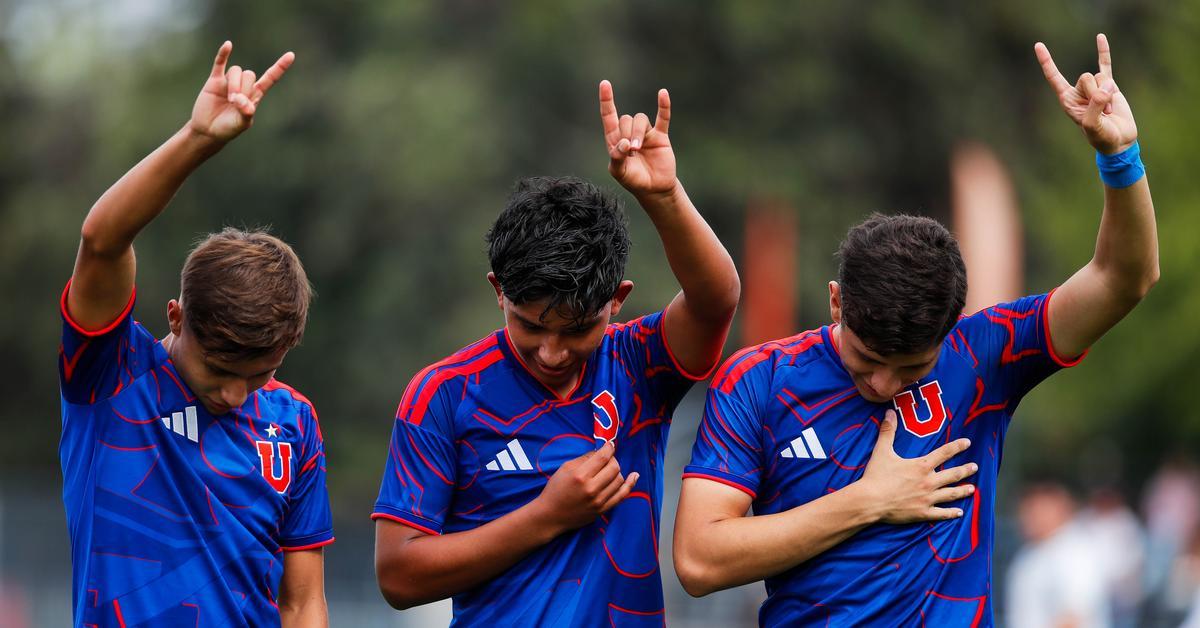 Azules Sub 20 y Sub 18 reciben a Deportes Recoleta en el Estadio Santiago Bueras