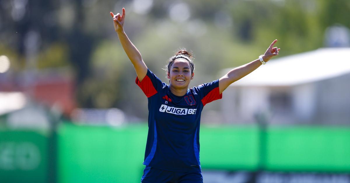 Su Helen Galaz y el debut de las Leonas: “Nos sentimos bien, estamos conectadas”