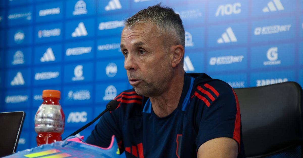 Gustavo Álvarez: “Nuestra aspiración es llegar a la punta sin considerar los partidos pendientes”