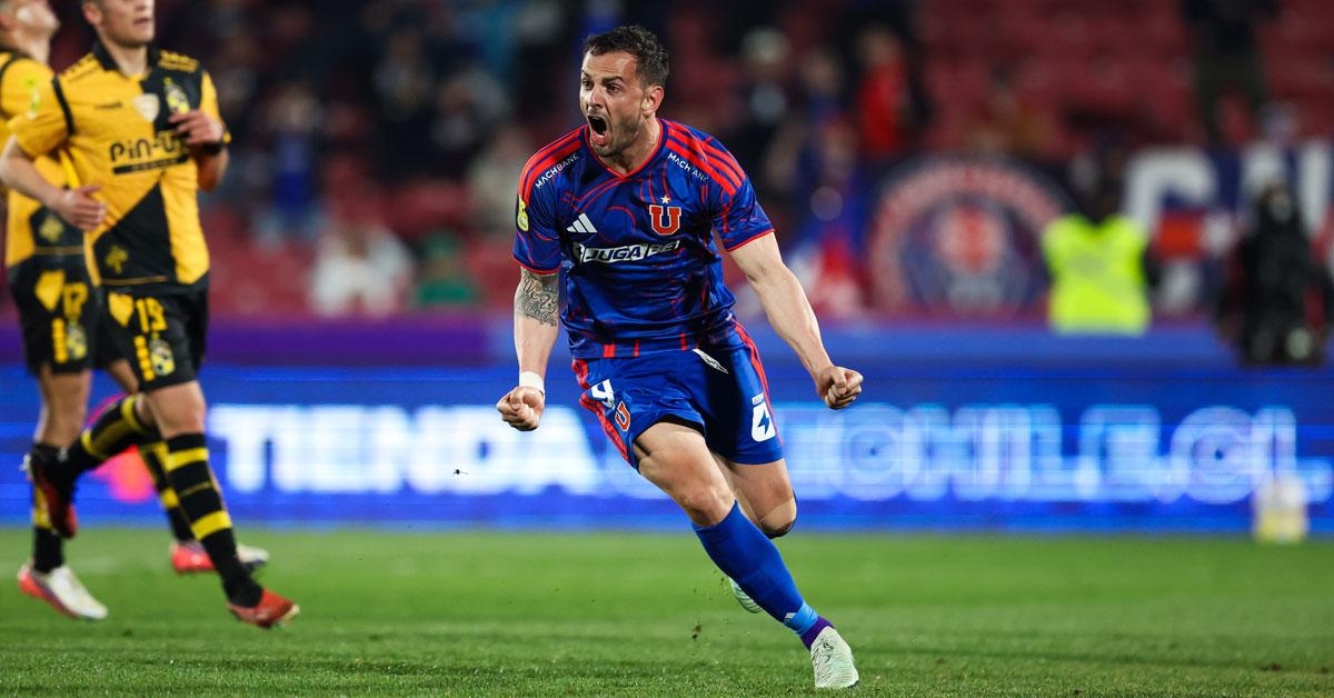Vargas, Lucero y Rivero: la delantera azul lideró el triunfo en el Nacional